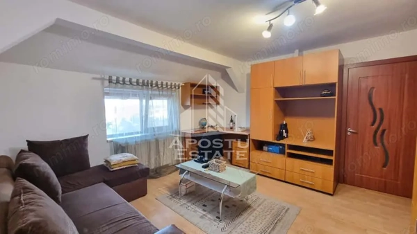 Apartament 2 camere de vanzare, bloc anvelopat, Aradului, Timisoara — fotografia 1