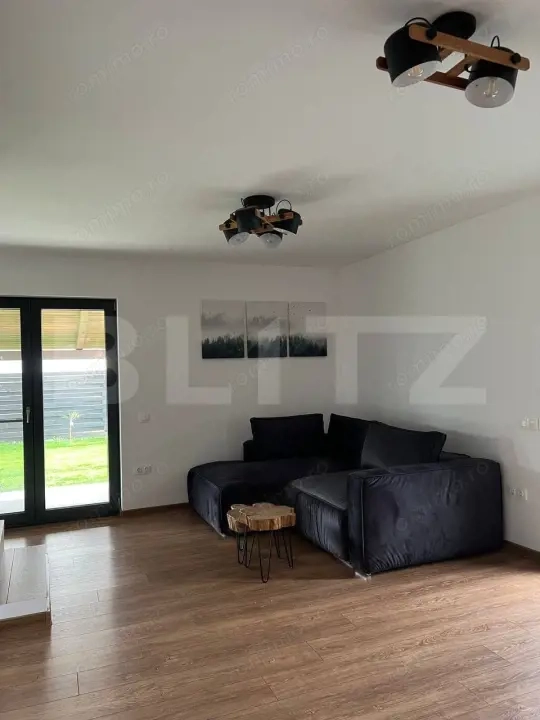 Apartament 2 camere Tractoru, in vila, aproape de Coresi — fotografia 3