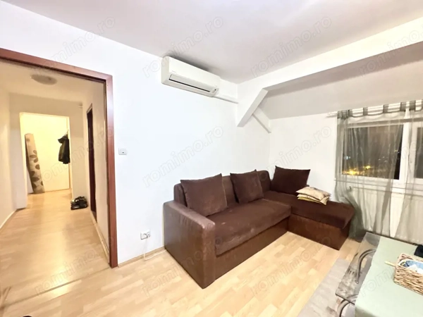 Apartament spatios 2 camere, 54 mp utili - zona Aradului — fotografia 3