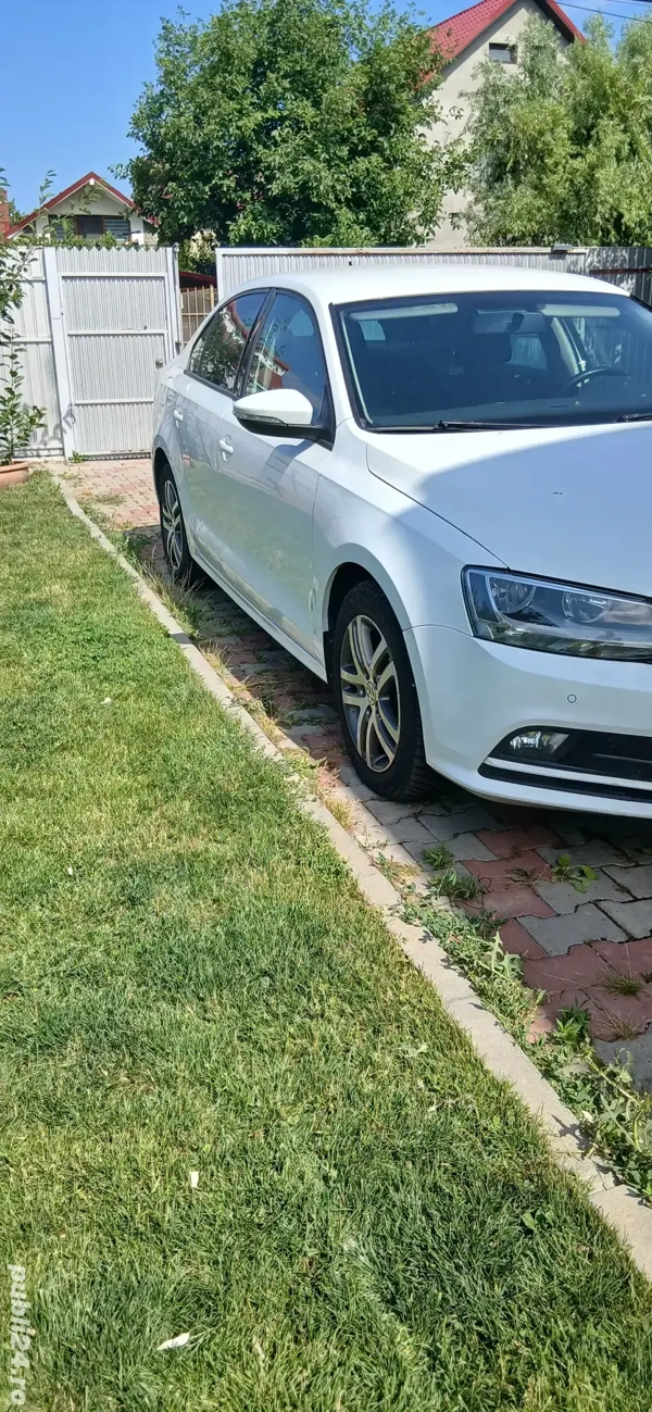 VOLKSWAGEN Jetta 2016 — imagine 8
