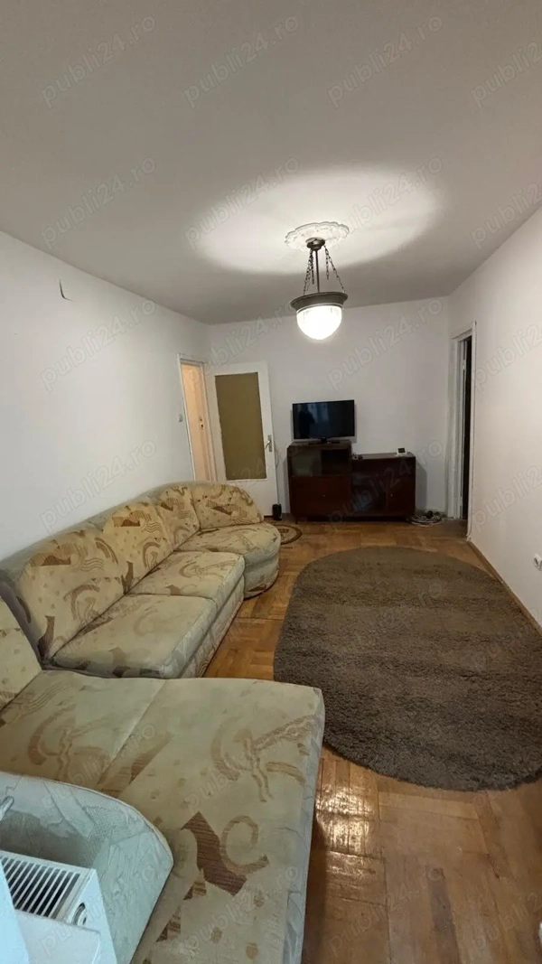 Închiriez 2 camere, etaj1 |Centrala proprie | Balcon închis | 350 | Zona liniștită str. Cosminului — fotografia 3