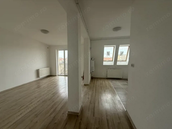 Apartament luminos, 3 camere, decomandat, 75 mp - Aradului — fotografia 3