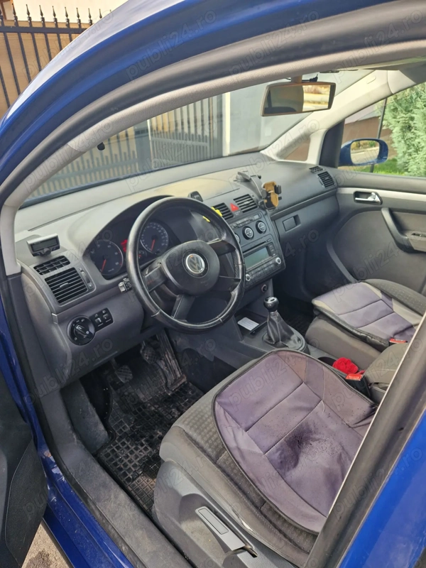 VOLKSWAGEN Touran 2006 — imagine 8