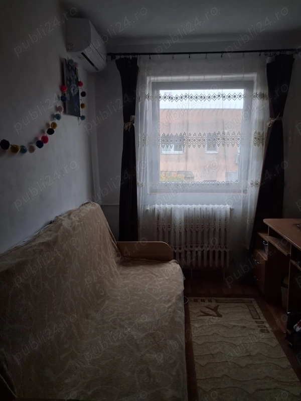 Vând garsonieră cu 2 camere — fotografia 1