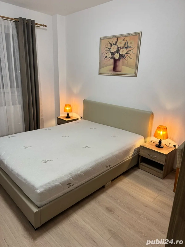 Apartament B-dul Mihai Viteazul et.1 conf.1 decomandat parcare privata — fotografia 3