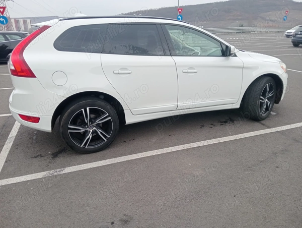 VOLVO XC60 2011 — imagine 2