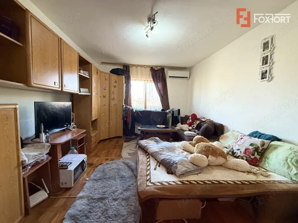 Garsoniera cu o camera de vanzare in Timisoara, zona Ronat — fotografia 1