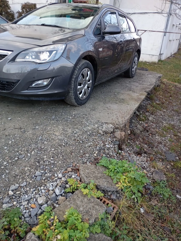 OPEL Astra 2011 — imagine 7