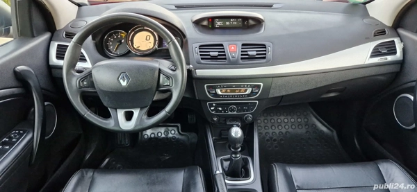 RENAULT Megane 2009 — imagine 3