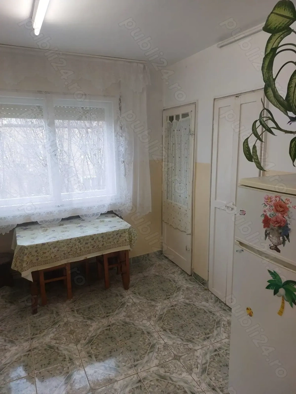 Apartament 2 camere de vanzare — fotografia 3