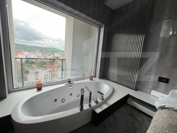 Apartament protocol lux cu panorama deosebita — fotografia 1