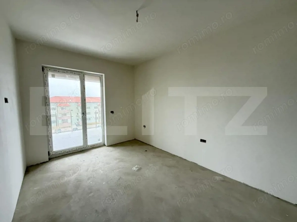 Apartament 2 camere, 67 mp, zona Soarelui — fotografia 1