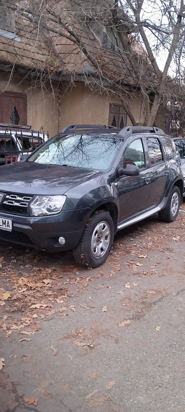 VÂND Dacia Duster înmatriculat Ro 4x2 1.5 dci