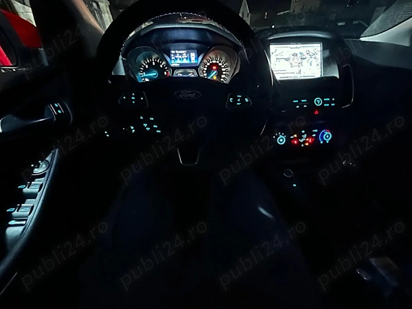 FORD Focus 2015 — imagine 9