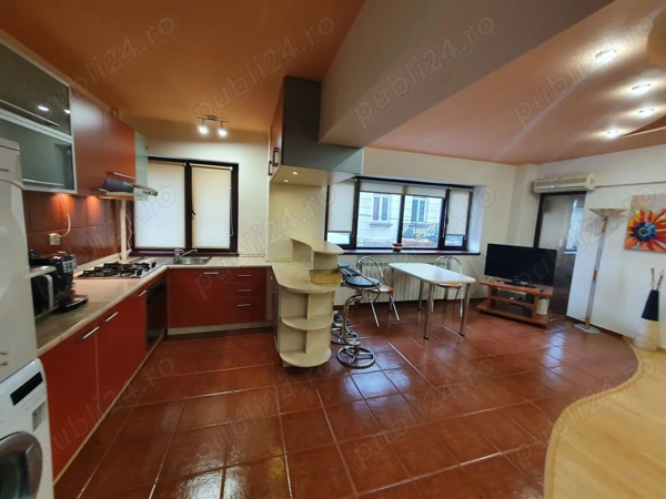 Ultracentral, Universitate, inchiriere ap. 3 camere 110mp, mobilat — fotografia 3