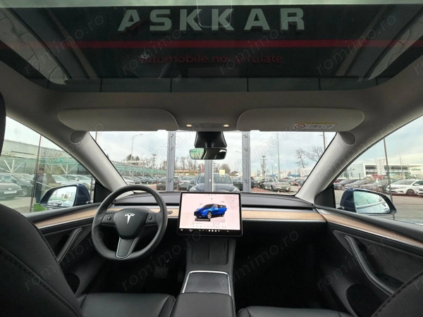 TESLA Model Y 2022 — imagine 12