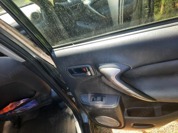 TOYOTA RAV4 2004 — imagine 8