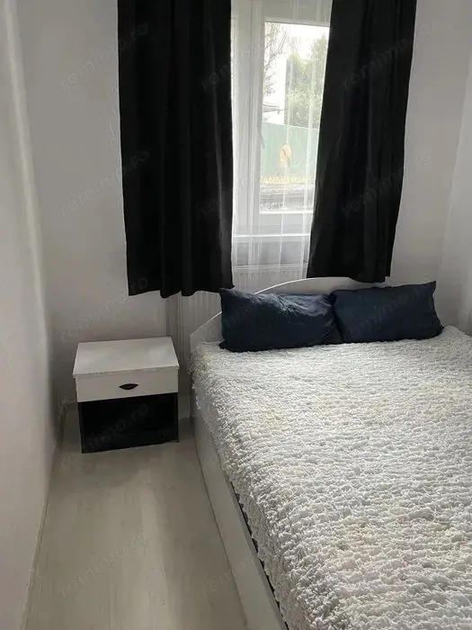 Rovinari - Vanzare apartament 3 camere - Str. Mioritei — fotografia 1