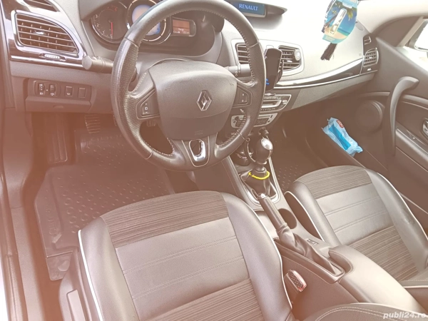 RENAULT Fluence 2015 — imagine 4