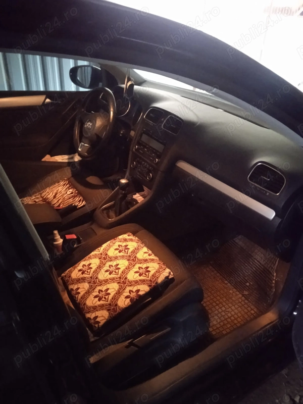 VOLKSWAGEN Golf 2010 — imagine 7