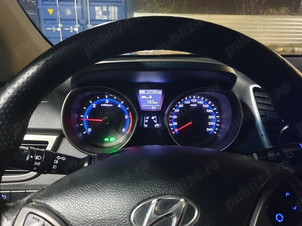 HYUNDAI i30 2014 — imagine 9