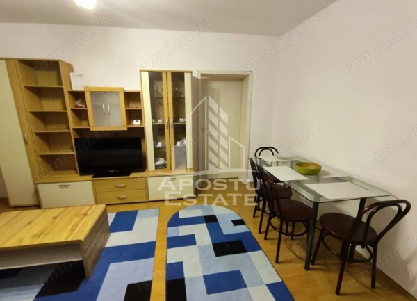 3 camere în zona Facultății de Medicină, pentru locuit sau investitie — fotografia 3