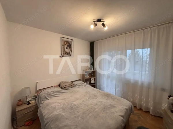 Apartament 3 camere decomandat de vanzare etaj 2 Valea Aurie — fotografia 1