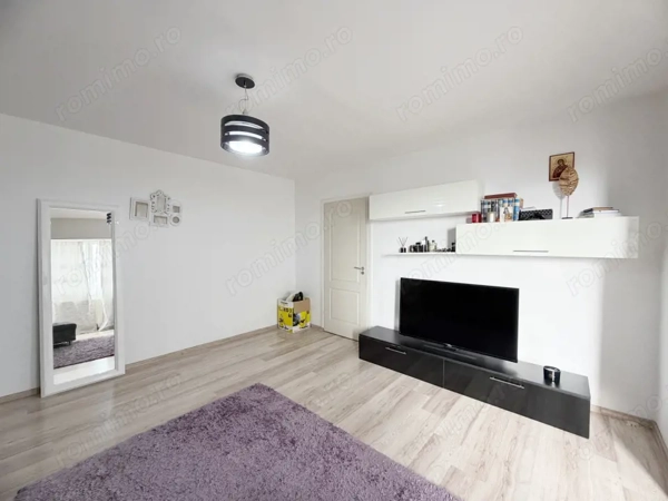 Apartament 2 camere, semidecomandat, zona Lipovei — fotografia 3