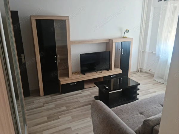 Apartament 2 camere renovat, mobilat complet, Piața Victoriei — fotografia 1
