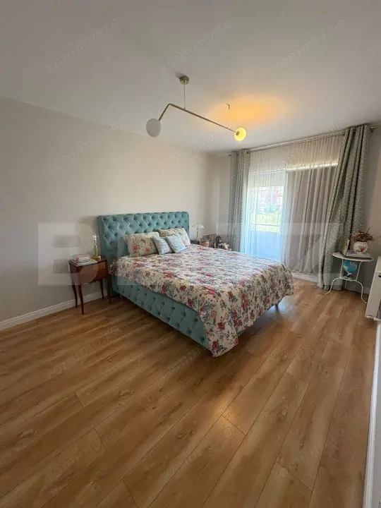 Apartament modern 4 camere, pe doua nivele — fotografia 3