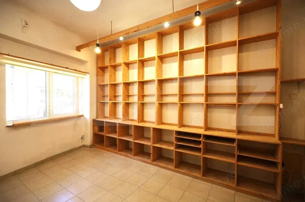 Spatiu Comercial | Centru | Garsoniera — fotografia 1