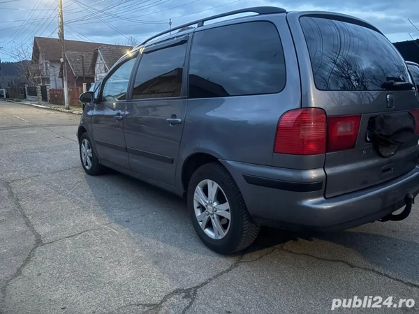 SEAT Alhambra 2010 — imagine 4