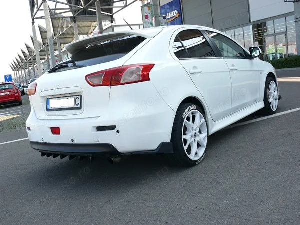 MITSUBISHI Lancer 2011 — imagine 4