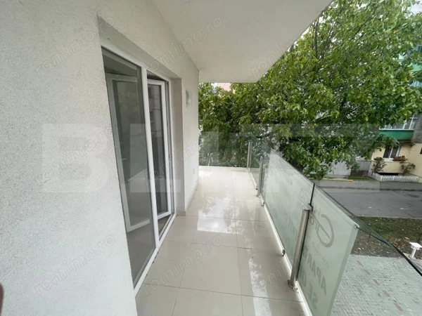 Apartament 3 camere, Decomandat, Sebes, cu TVA — fotografia 1
