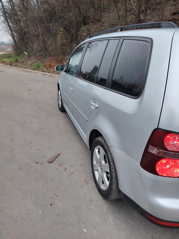 VOLKSWAGEN Touran 2007 — imagine 5