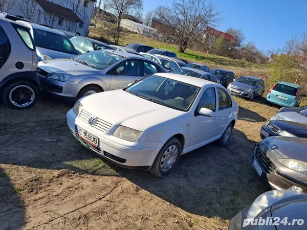 VOLKSWAGEN Bora 2003