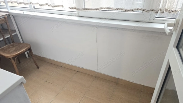 Vand apartament 3 camere cu intrari separate in Deva, zona Titu Maiorescu, suprafata utila 60 mp — fotografia 3