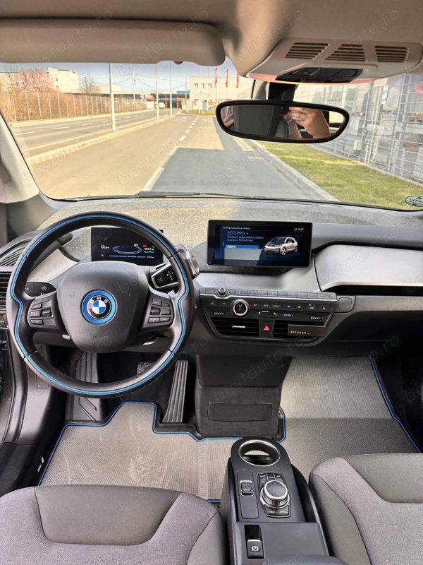 BMW i3 2022 — imagine 8