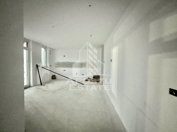 DE VANZARE Apartament doua camere cu gradina 55mp — fotografia 1