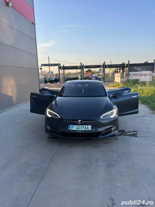 TESLA Model S 2018 — imagine 4