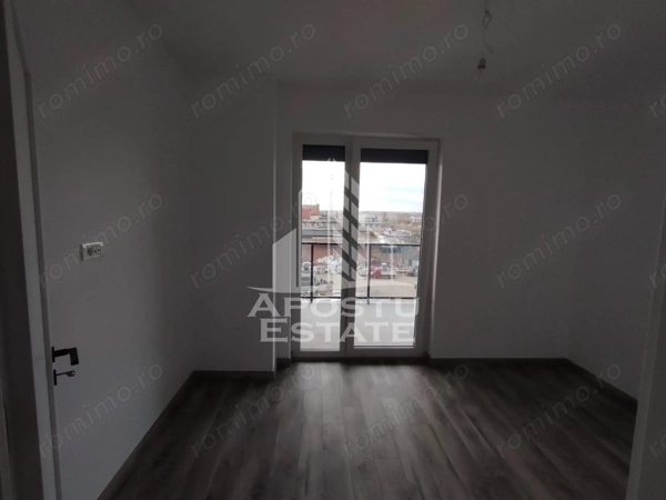 Apartament cu 2 camere, bucatarie inchisa, centrala proprie — fotografia 3