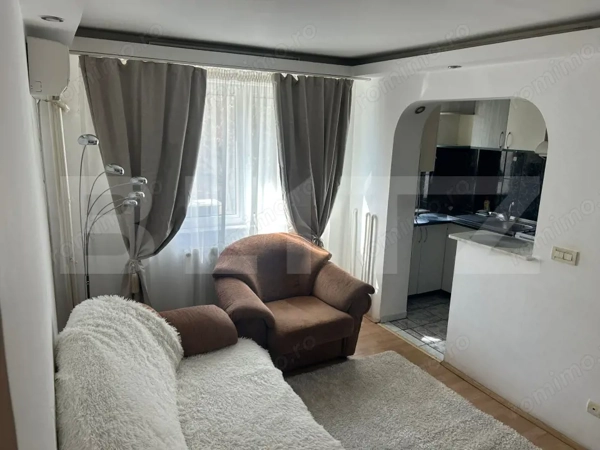 Apartament de 3 camere, 39 mp, zona Podu Ros — fotografia 1