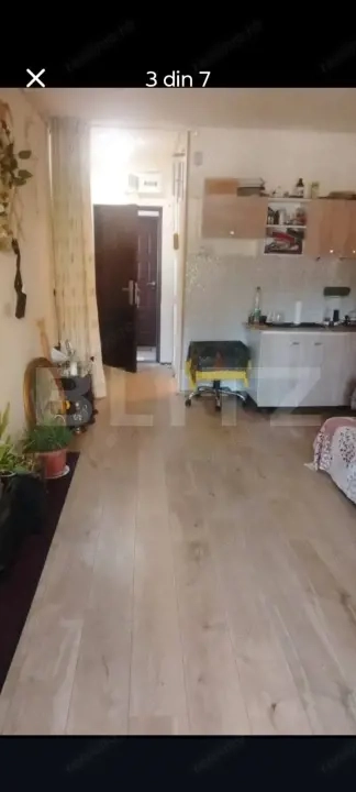 Spatiu comercial garsonieră cu multiple posibilități de utilizare — fotografia 2