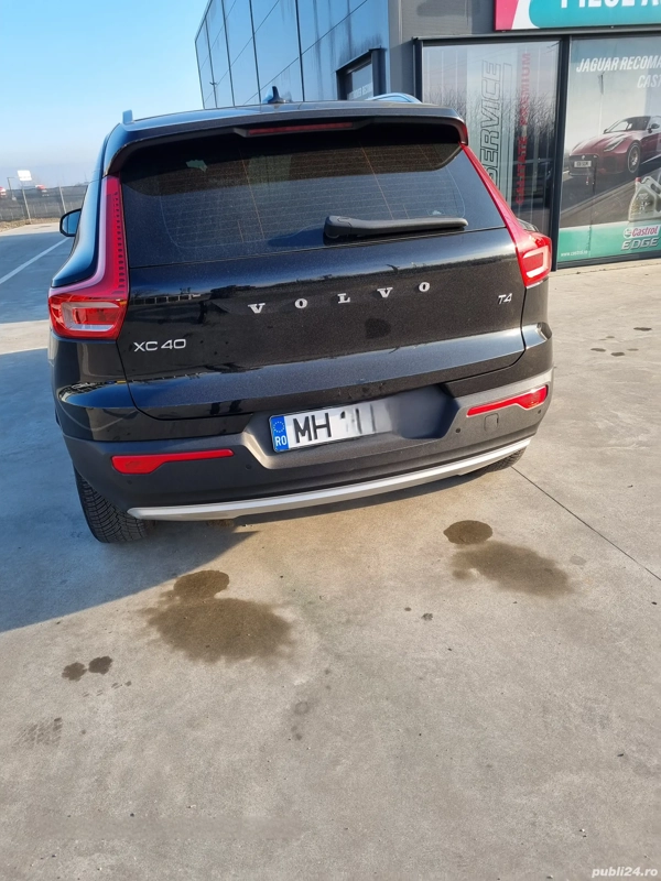 VOLVO XC40 2019 — imagine 3