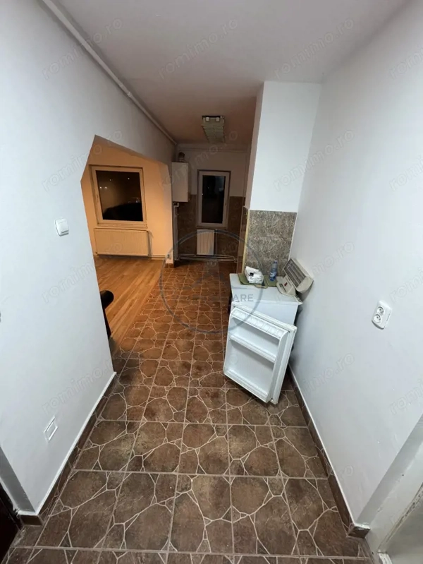 🏡 Apartament 3 camere, semidecomandat, 63,35 mp, BECLEAN — fotografia 3
