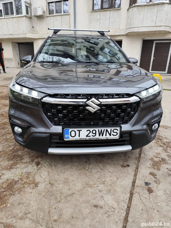 SUZUKI S-Cross