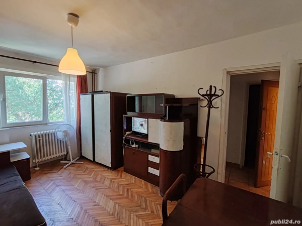 Persoana fizica inchiriez apartament cu o camera zona Blascovici — fotografia 3