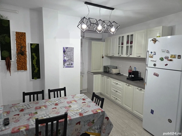Apartament 3 camere decomandate Cornițoiu — fotografia 1