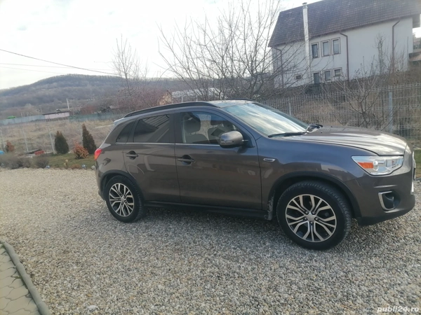 MITSUBISHI ASX 2015