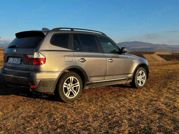 BMW X Series (Generic) 2010 — imagine 3